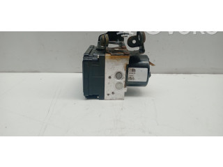Jednotka ABS 31329137   Volvo V60 2010