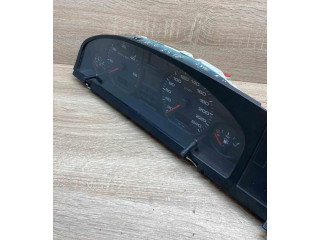 Přístrojová deska  Audi A6 S6 C4 4A 1994 88311219, 88356341  