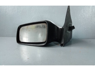 Zpětné zrcátko  Mazda Demio 2001  E11026108  