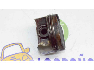 Píst 11251703456   BMW 5 E39   2.5  