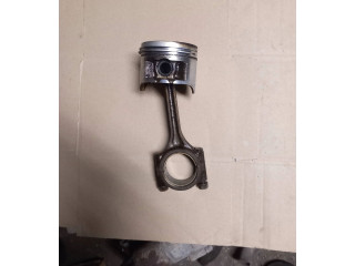  Поршень с шатуном D15b2   Honda Civic  