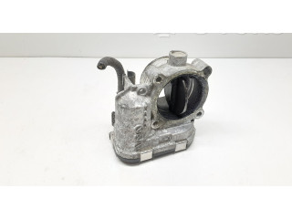 Дроссельная заслонка 8692720, 0281002701   Volvo V50      