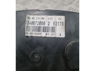 Přístrojová deska  Renault Trafic II (X83) 2006 1340672080, 1340672080  