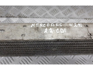 Интеркулер  A2105002000   Mercedes-Benz E W210 