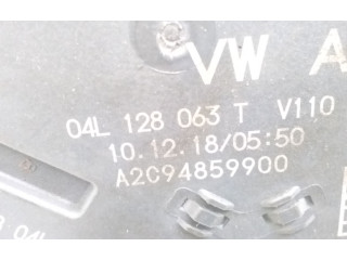 Vstřikovač 04L128063T   Seat Leon (5F)     