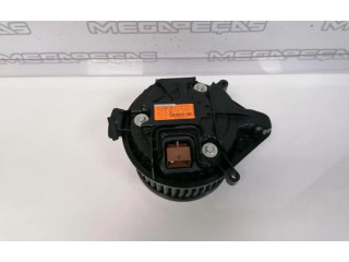 Вентилятор печки    8E1820021E   Seat Exeo (3R)