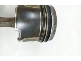 Píst 83L57, TDI   Audi A6 S6 C6 4F     