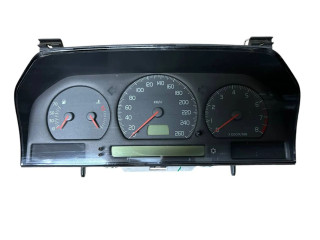Přístrojová deska  Volvo S70  V70  V70 XC 1998 9168144, 9168138  