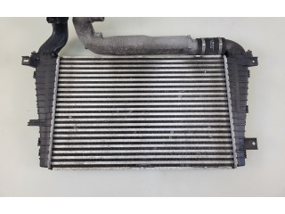 Интеркулер  52407504   Chevrolet Zafira B 