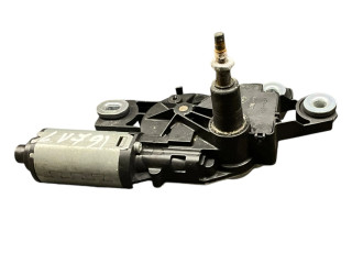 Моторчик заднего дворника 3R9955711, W000017395    Seat Exeo (3R)
