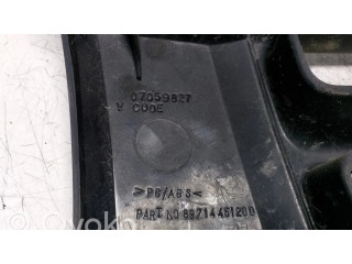 Передняя решётка Opel Frontera B 1998-2004 года 07059827      