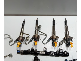 Vstřikovač 1660000372R, 175217543R   Nissan Navara D23     