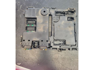 Zpětné zrcátko  Peugeot 406 2000  963984898000  