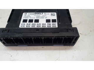 Блок комфорта 13509957, 8T2857993   Chevrolet Volt II   
