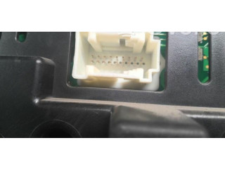 Řídící jednotka 2035407248   Mercedes-Benz C W203 2004
