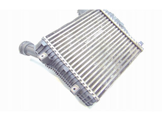 Интеркулер  7P0145804A   Volkswagen Touareg II 