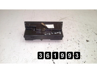 Блок управления климат-контролем 8362767   BMW 3 E30