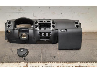 Блок подушек безопасности 1K0880201CB   Volkswagen Tiguan