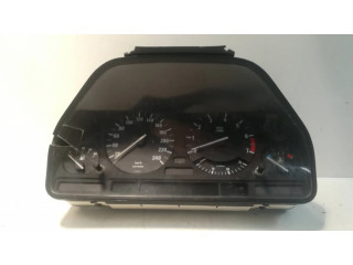 Přístrojová deska  BMW 5 E34 1992   