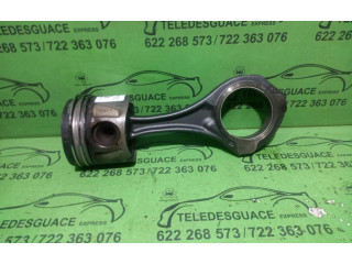  Поршень  8340F  Mercedes-Benz ML W164  