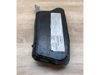 Vstřikovač 4E0880241   Audi A8 S8 D3 4E     