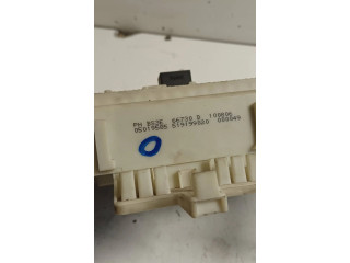 Блок предохранителей 519199020, 05019585   Mazda 3 I    