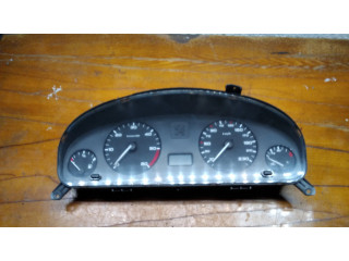 Přístrojová deska  Renault Espace -  Grand espace IV 2004 9630372780  