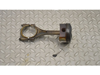 Píst 06EA   Audi A6 S6 C6 4F    AUK 