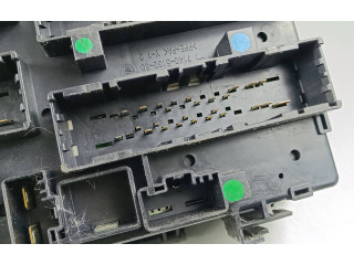 Блок предохранителей  P68243257AB, 16238CF15176N   Dodge VAN RAM    