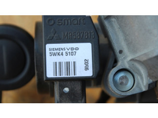  рейка  Колонка рулевая MR587813, 4408A040   Mitsubishi Colt 2004 - 2008 года