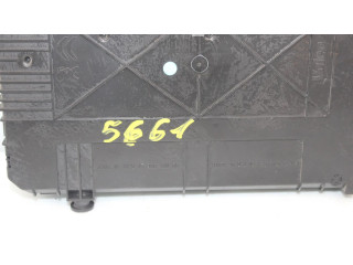   Pojistková skříňka 9807531680   Peugeot 2008  2016