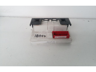 Дисплей    8200107839   Renault Megane II