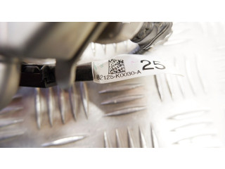 Vstřikovač 82125K0030, 8945833041   Toyota Yaris XP210     
