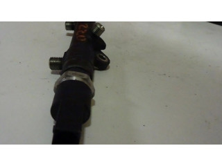 Vstřikovací lišta A6110700095, A6110780149   Chrysler PT Cruiser  pro naftový motor 2.1  