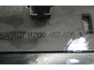 Řídící jednotka 215861639A   Renault Grand Modus 2009