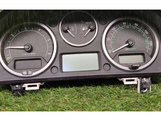 Přístrojová deska  Land Rover Discovery 3 - LR3 2006 YAC500025  
