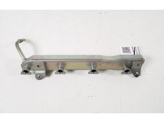 Vstřikovací lišta 2381447020   Toyota Yaris     