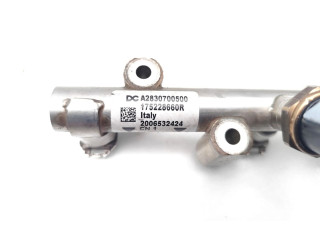 Vstřikovací lišta 175228660R, 16638856R   Nissan Juke II F16    HR10DDT 