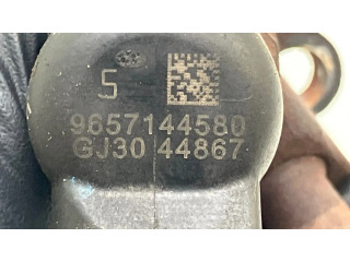 Vstřikovač 9657144580, GJ3044867   Ford S-MAX  pro naftový motor 2.0 AZWA 