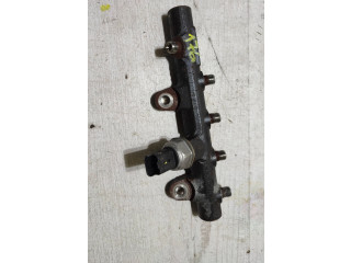 Vstřikovací lišta 175210651R, 171820375   Mercedes-Benz A W176    K9KA460 