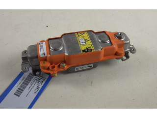   Pojistková skříňka 1048690-10-C   Tela Model S 2015
