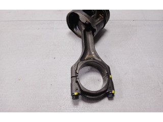 Píst 0687776302   Opel Mokka    B16DTH 