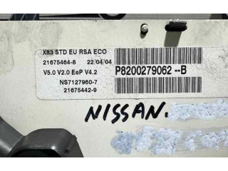 Přístrojová deska  Nissan Primastar 2002 P8200279062B  