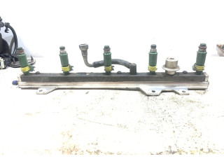 Vstřikovací lišta 9202710, 2164146   Volvo XC70     