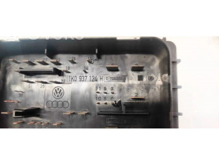 Блок предохранителей  1K0937124H, 015345021   Audi A3 S3 8P    