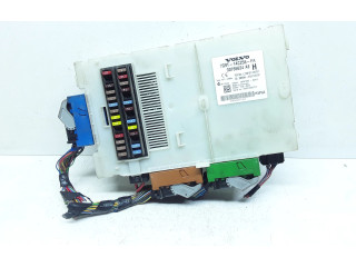   Pojistková skříňka 7G9T14C256FA, 30765624   Volvo XC70 2008
