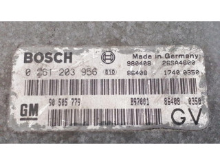 Řídící jednotka 0261203956, 90505779   Opel Sintra 1998