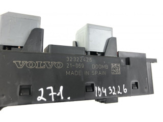   Pojistková skříňka 31473772, 31473772   Volvo V60 2021