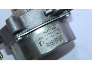 Вакуумный насос 55221325, 11T1710078   Alfa Romeo Mito 1.4     