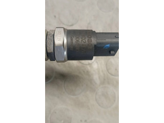 Vstřikovací lišta 0445216002   BMW 5 E39  pro naftový motor 3.0  